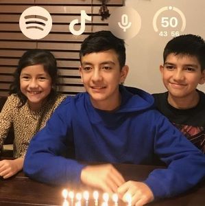 Meet your Posher, Checo